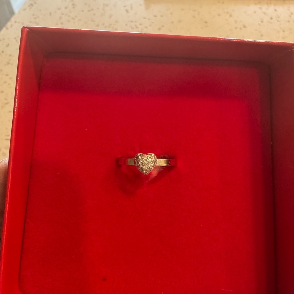 Roberto Coin Gold Ring Elegant Jewelry